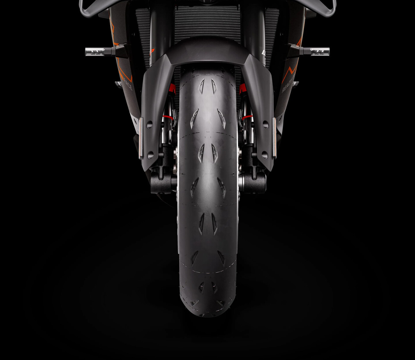 2026 KTM 990 RC R sett forfra