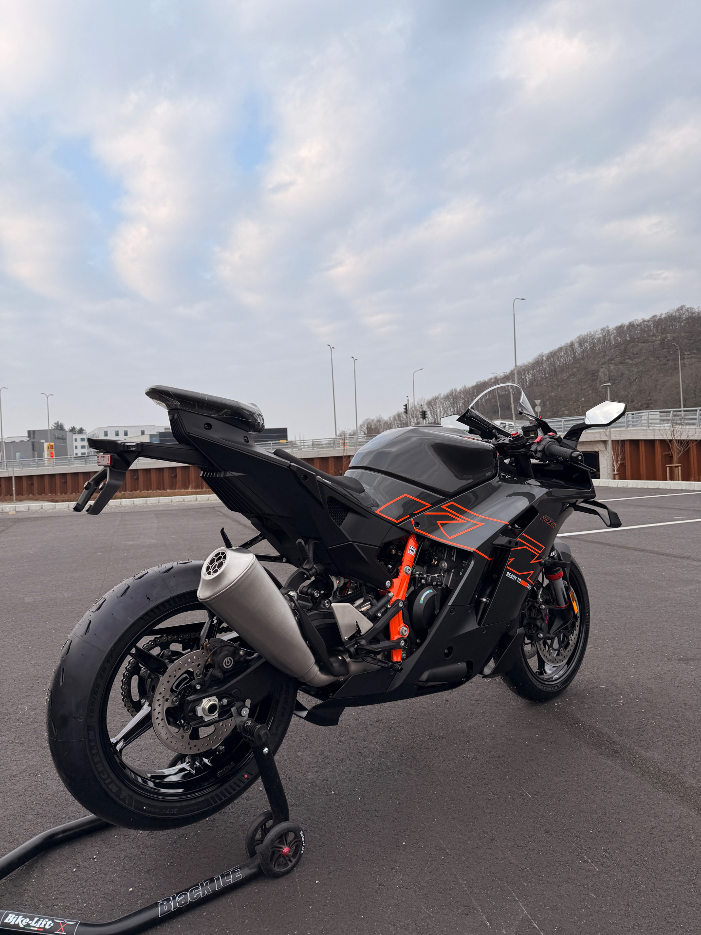 2026 KTM 990 RC R